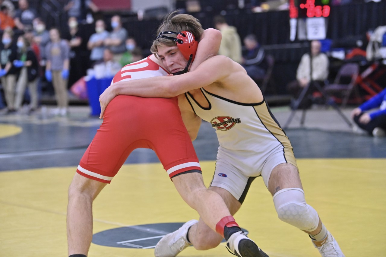 University sits in second after first day of state wrestling tournament